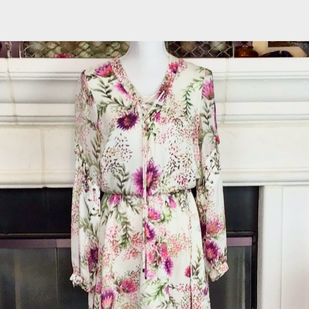 Haute Hippie boho laced floral silk dress NWOT w/lacing sleeves & décolleté